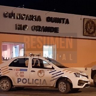 Colectivero bajó en la comisaría a dos sujetos que se peleaban a bordo del transporte