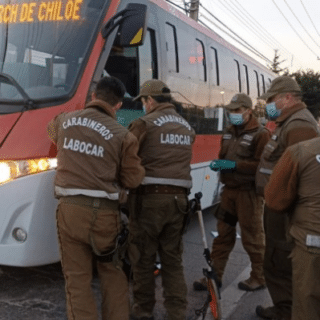 PTA. ARENAS: Conductor disparó contra bus de transporte público que transitaba en el centro