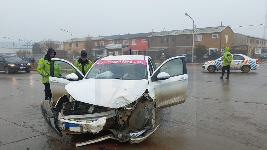 Accidente de tránsito con mucho daño material