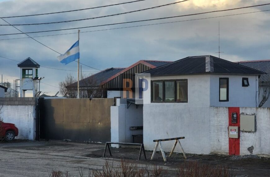 Pasaron a disponibilidad a los 7 penitenciarios imputados en la causa por vejámenes en la Unidad de Detención y hay nuevas autoridades