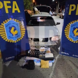 Policía Federal incautó cocaína de un auto en un control de rutina