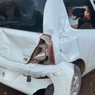 NEUQUÉN: Chocó un auto estacionado y se fugó: quedó filmado por las cámaras del propietario