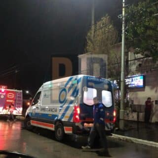 Accidente de tránsito con un motociclista trasladado al hospital