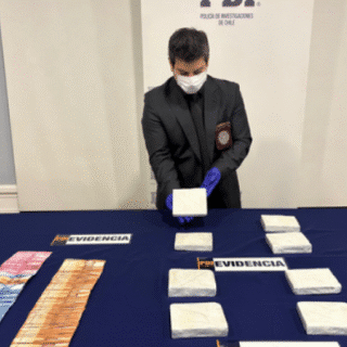 PTA. ARENAS: Estudiante fue detenida portando 87 millones de pesos en cocaína