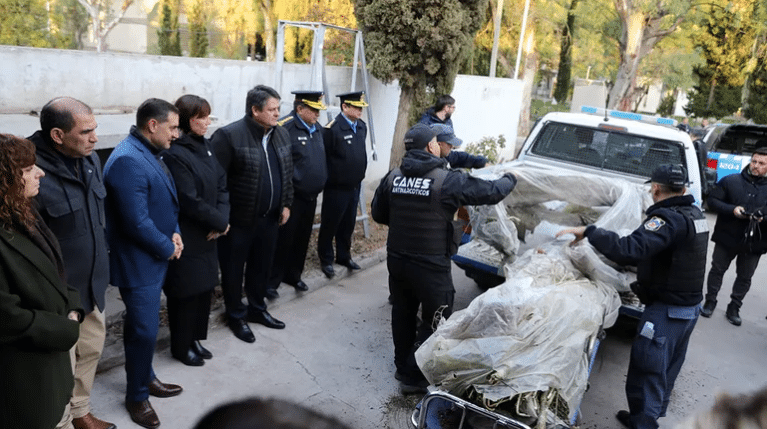 NEUQUÉN: Quemaron en el Cementerio Central las drogas incautadas por la Policía