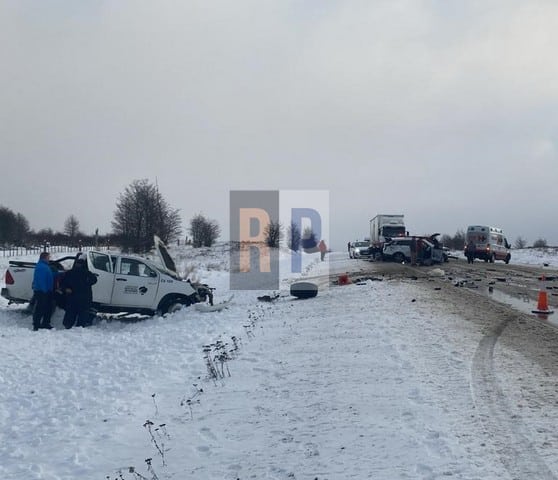 Permanecen internados cuatro de los accidentados del terrible choque frontal del viernes en ruta 3