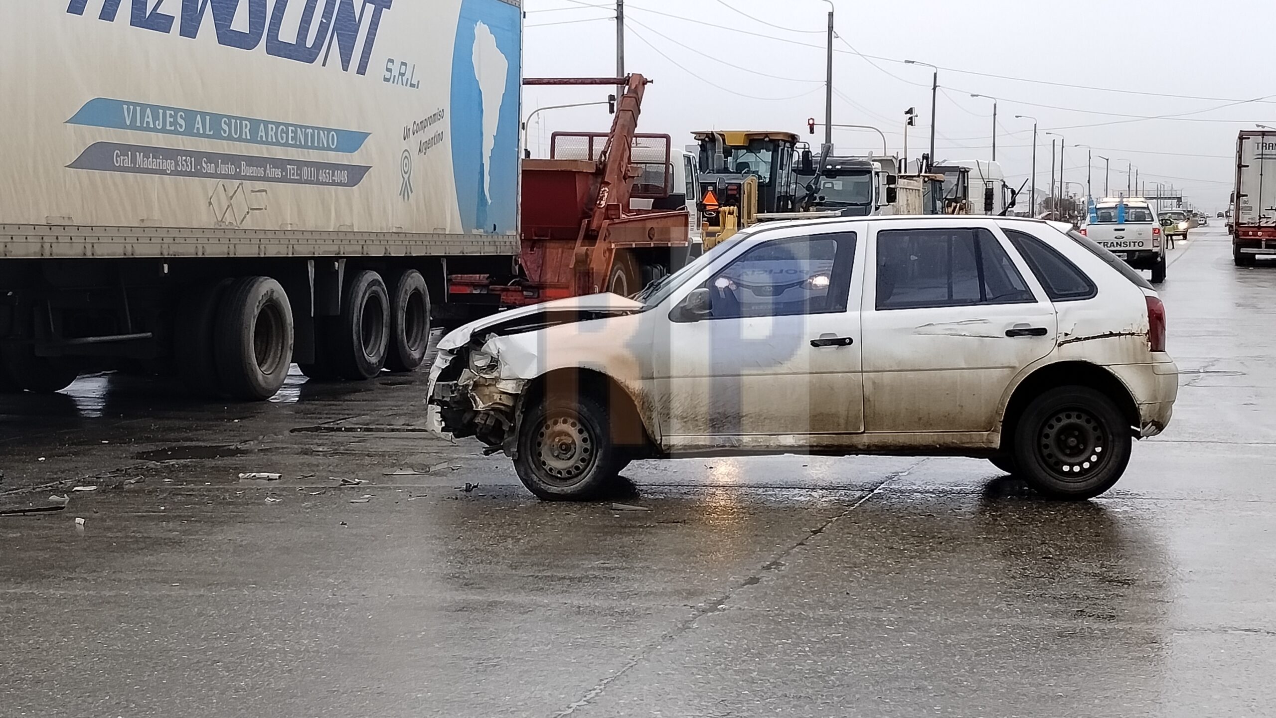 Accidente de tránsito con dos menores trasladados al hospital