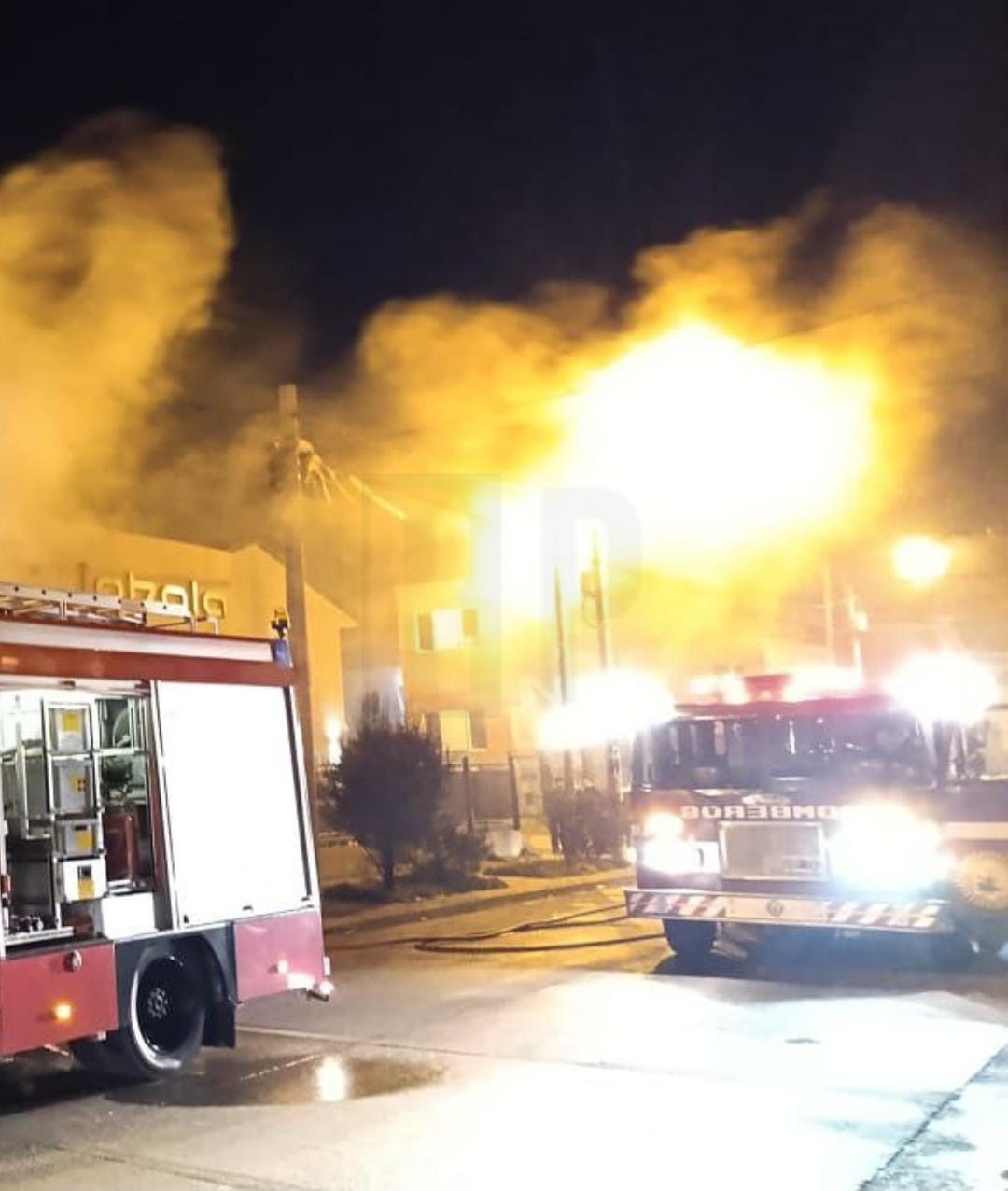 Incendio en una vivienda en el barrio Mutual con una mujer trasladada al hospital