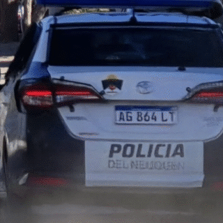 NEUQUÉN: Centenario: una adolescente resultó herida de bala en el cuello durante un ataque a una vivienda