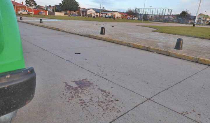 PTA. ARENAS: Apuñalado murió ciudadano extranjero indocumentado tras ser atacado en la Plaza Esmeralda