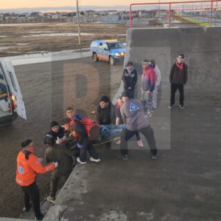 Un joven sufrió fuerte golpe en la cabeza jugando en el antiguo skate park