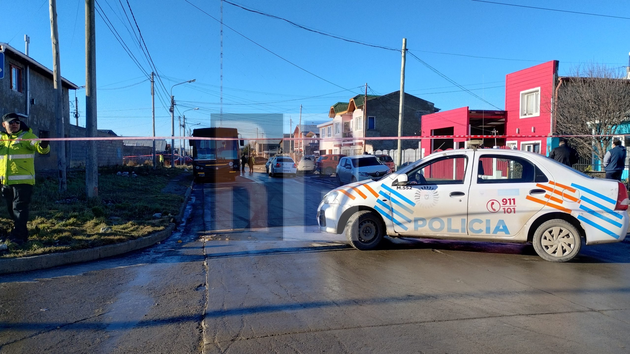 Un hombre herido de arma de fuego fue trasladado al hospital
