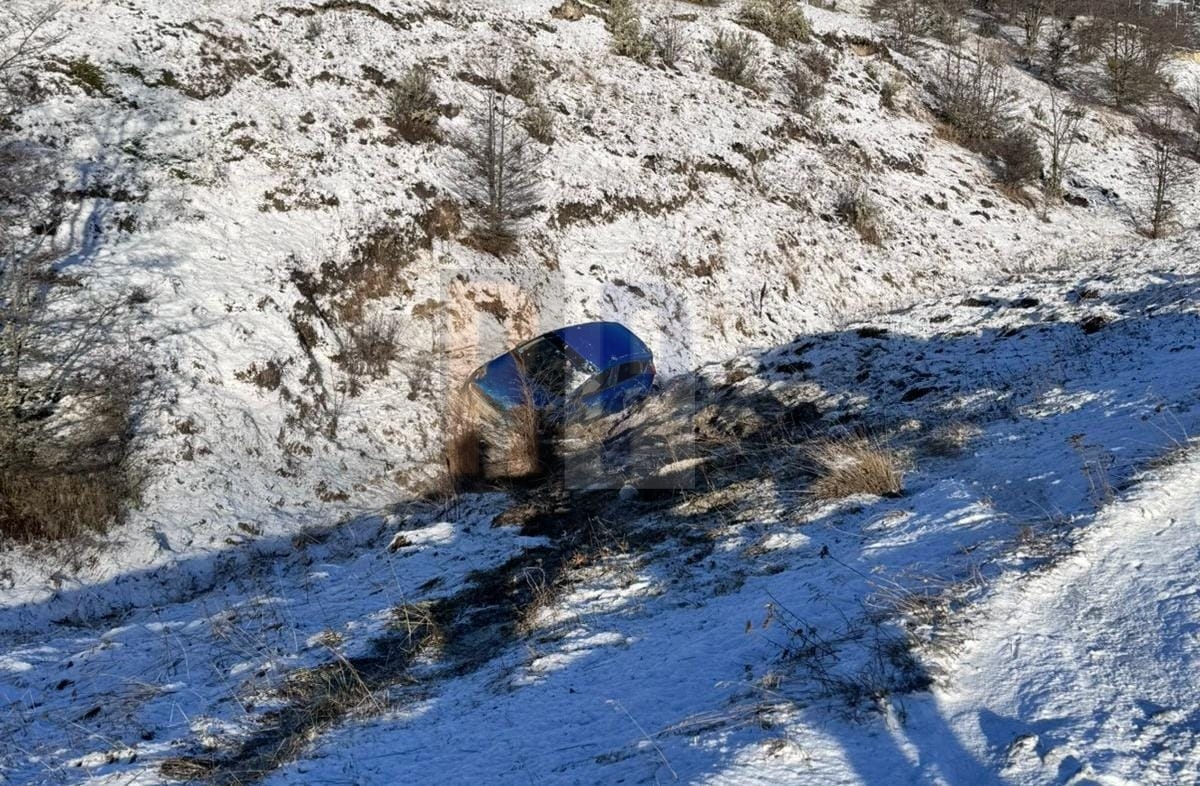Despiste en la ruta: familia sufre accidente en Tolhuin