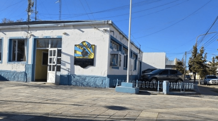 PICO TRUNCADO: Detienen a una mujer por apuñalar varias veces a su pareja