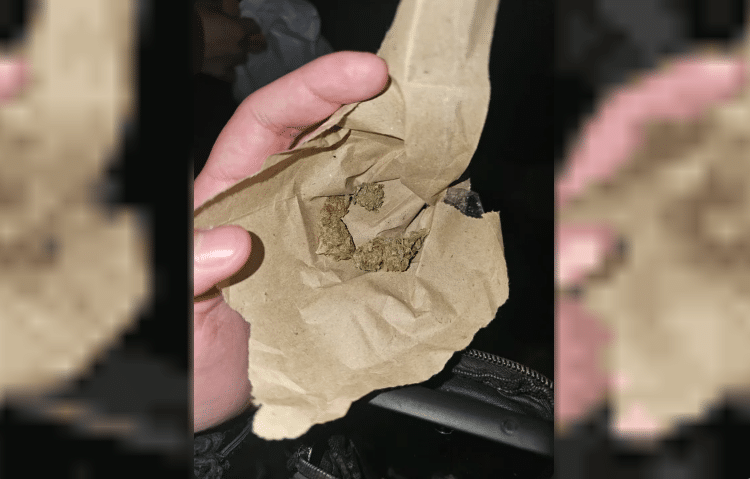 CDRO. RIVADAVIA: Descubrieron droga durante un control en el camino alternativo Roque González