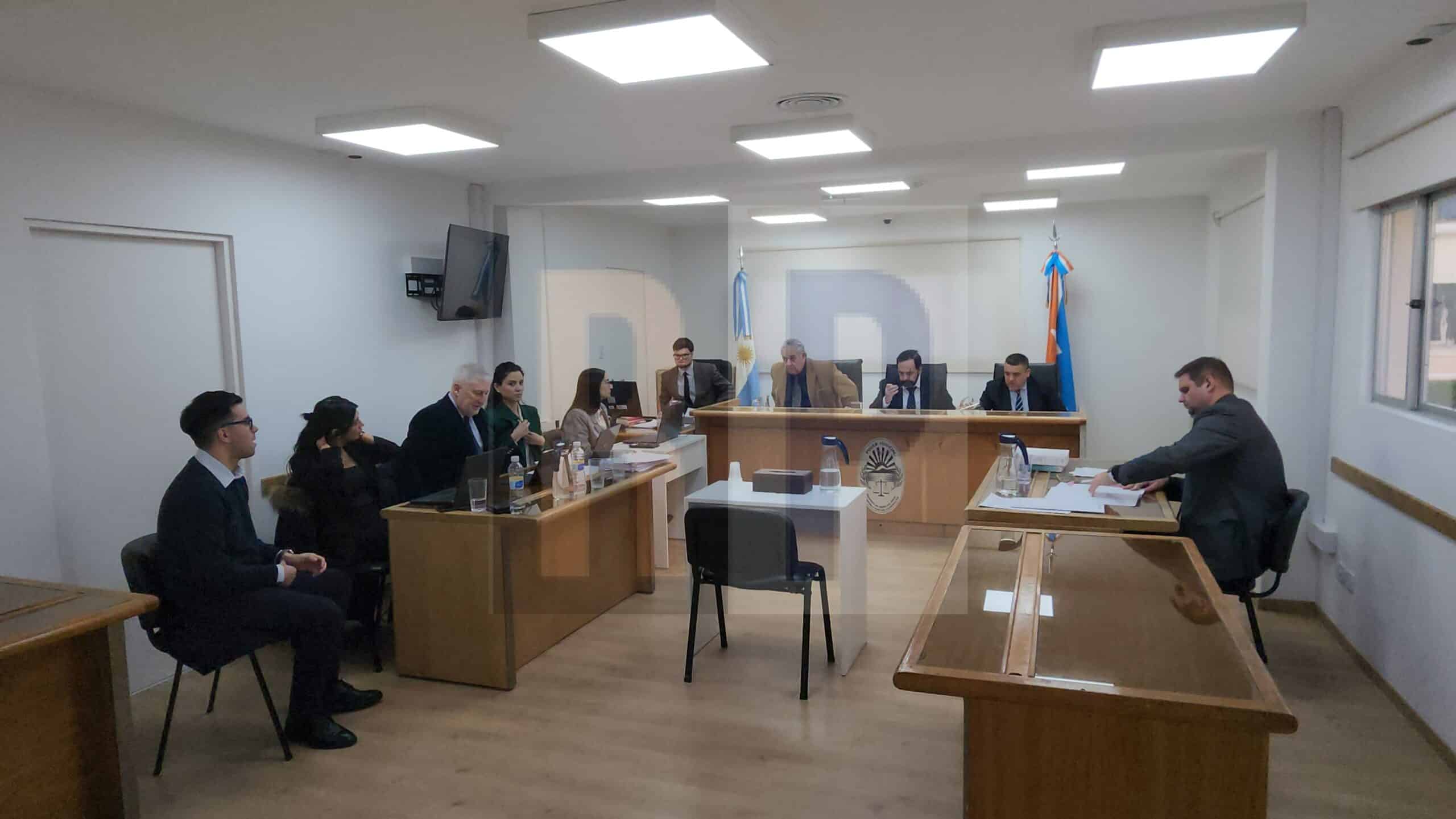Pidieron desestimar la acusación de abuso sexual contra joven llevado a juicio tras 7 años de proceso y será absuelto