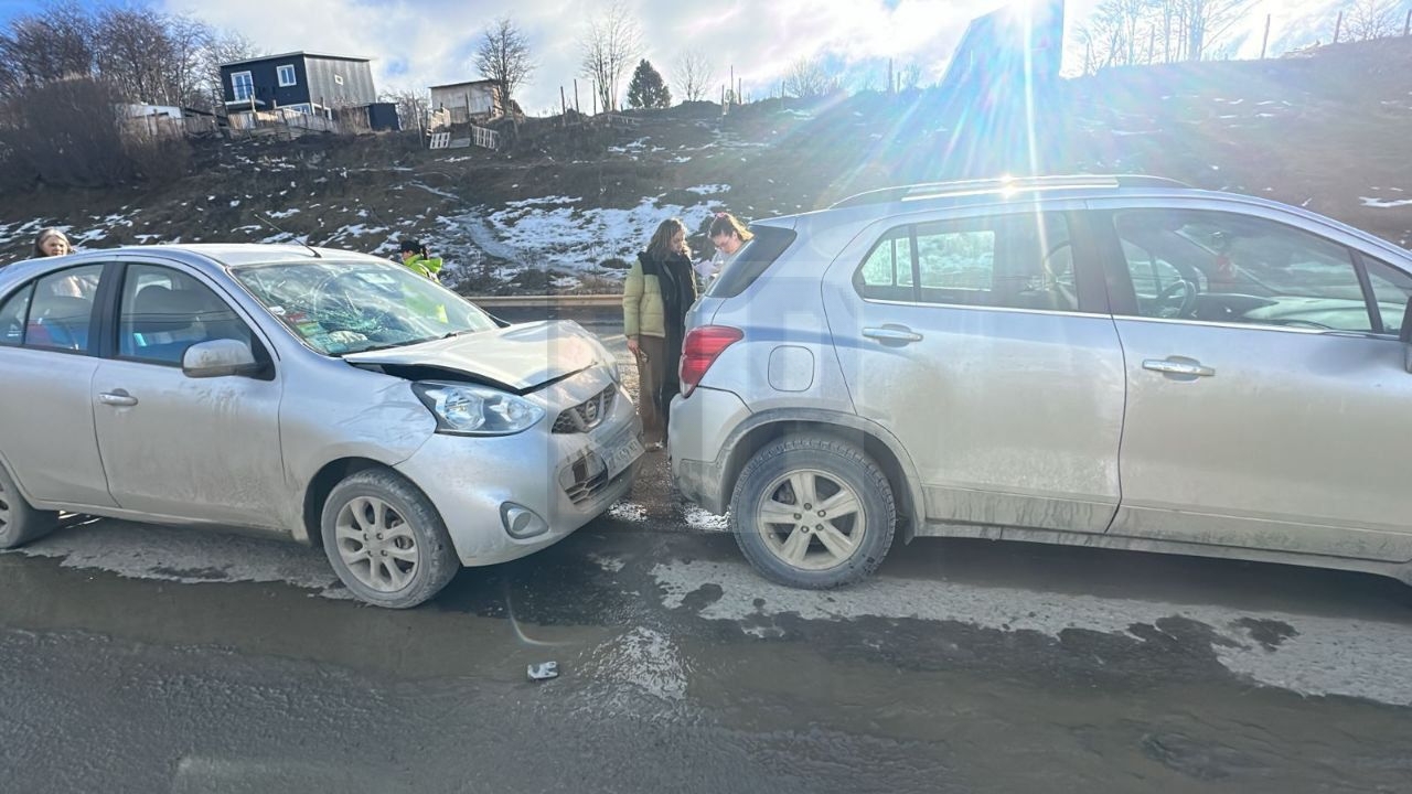 Una mujer trasladada al hospital con lesiones leves tras un accidente de tránsito