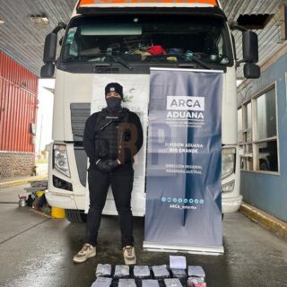 Condenaron a 5 años de prisión a camionero que trató de ingresar 10 kilos de cocaína por San Sebastián