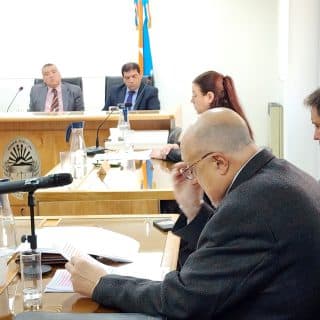 La querella pidió 5 años de prisión y 10 de inhabilitación para los médicos por «homicidio culposo» y pedirá investigar al juez de la causa