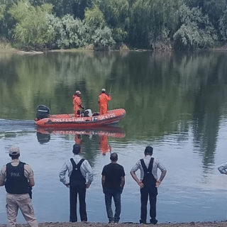 NEUQUÉN: Encontraron dos cuerpos y presumen que son los menonitas que arrastró el río Negro