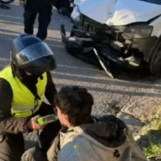 NEUQUÉN: Imputaron al conductor que evadió un control, atropelló a un inspector y rompió su moto