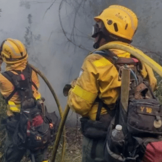 NEUQUÉN: Seis incendios en Neuquén: tres focos siguen fuera de control y brigadistas refuerzan los operativos