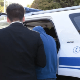 PTA. ARENAS: PDI expulsa a extranjero condenado por brutal agresión en calle Bories