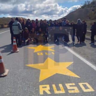 Pintaron estrellas amarillas en recuerdo de padre e hija fallecidos en trágico siniestro vial en ruta 3