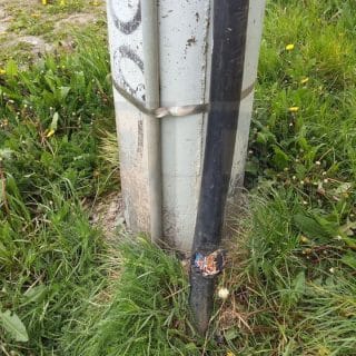 Hombre fue detenido por intentar robar cables de alta tensión en Río Grande