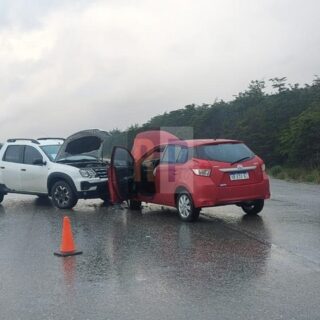ULTIMO MOMENTO – Violento choque frontal en el acceso a Tolhuin sobre ruta 3