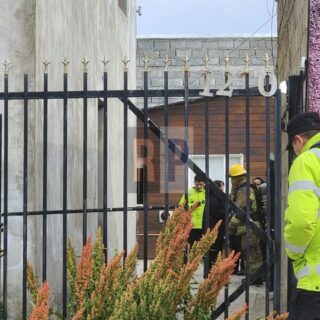 Un principio de incendio por problemas en el calefactor de una vivienda