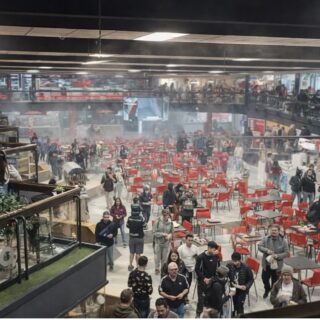 Alarma en el patio de comidas de la Zona Franca de Punta Arenas donde estaban varios turistas fueguinos