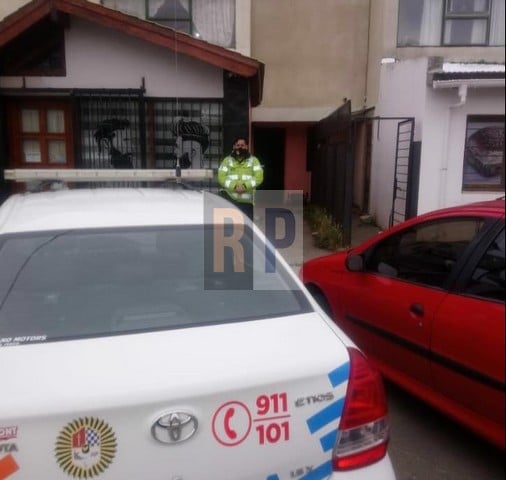 Detuvieron al homicida Eric Barrientos tras golpear a un policía en Chacra II tras una discusión de pareja