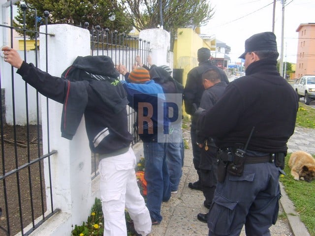 El nuevo régimen penal para menores hasta 14 años ya tiene media sanción con dos votos positivos y tres negativos de los diputados fueguinos