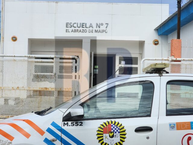 Ladrones ingresaron a la escuela 7 en el primer día de clases