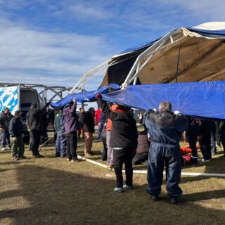 Un veterano de Guerra sufrió fuerte caída en el armado de la Carpa y quedó en observación