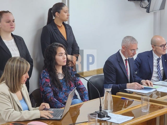 Forenses determinaron que Baciocchi murió producto de puñaladas que le colapsaron los pulmones y Florencia Mansilla pidió retirarse de la sala