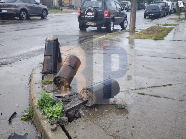 Complicada mañana en el tránsito en Río Grande con intensas lluvias y semáforos fuera de funcionamiento