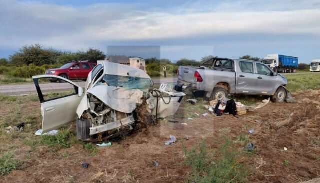 Una pareja de Ushuaia falleció en terrible choque frontal en La Pampa