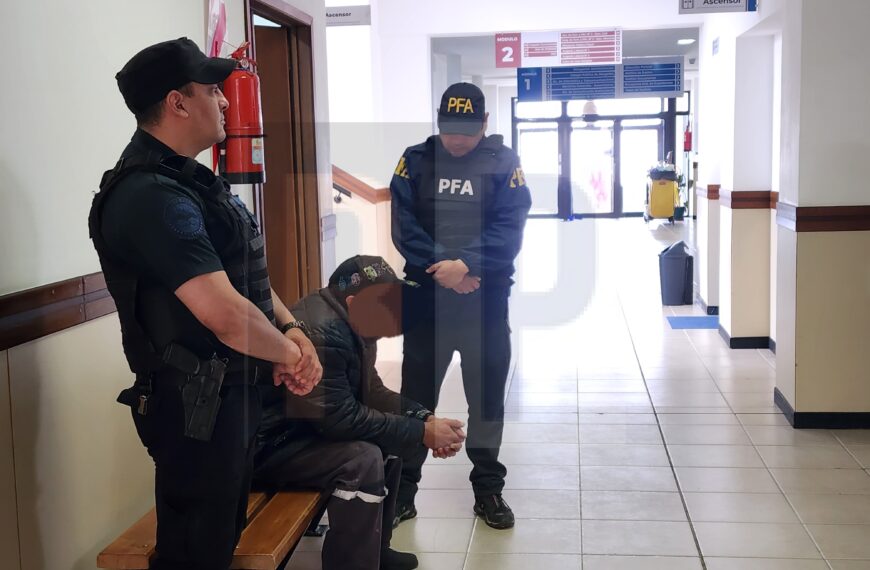 Policía Federal detuvo a un hombre que tenía una rebeldía por un hurto en La Anónima