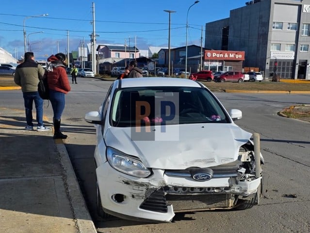 Un conductor hospitalizado tras ser impactado por otro vehículo en la zona de Chacra 4