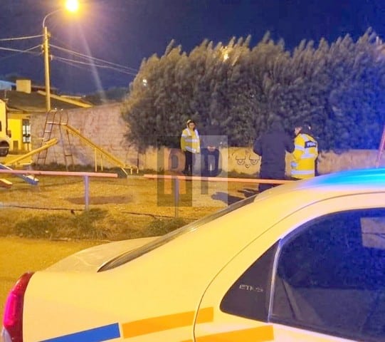 Un hombre detuvo a un ladrón al que encontró saliendo de su casa