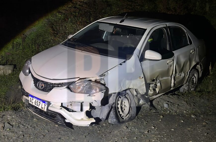 Vehículo despistó en ruta 3 y tuvo importantes daños