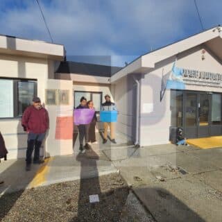 La familia de Gómez se manifiesta en el juzgado pidiendo por su absolución