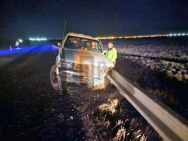 Conductor en aparente estado de ebriedad casi provoca una tragedia en la ruta de circunvalación