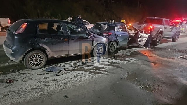 Una chica herida tras choque en cadena en el acceso al barrio Los Morros