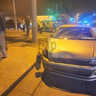 Choque de un Uber dejó lesionado a un efectivo policial que viajaba como pasajero