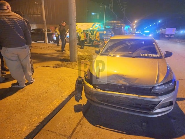 Choque de un Uber dejó lesionado a un efectivo policial que viajaba como pasajero