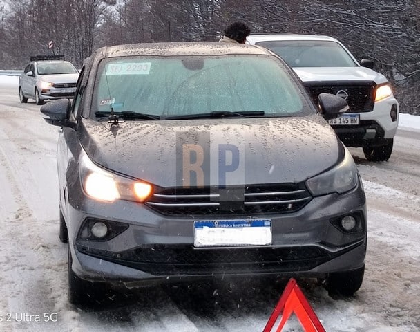 Ruta 3 complicada: una conductora fue obligada a retornar por no llevar ruedas de seguridad