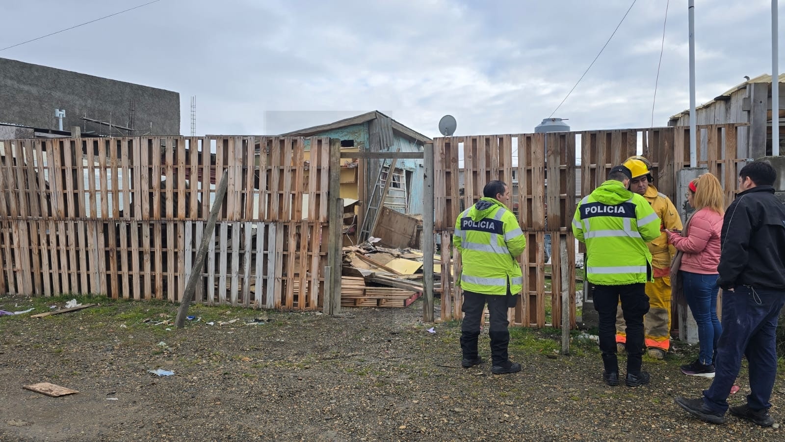 Continúa grave el joven con quemaduras tras la explosión de su casa en la margen sur
